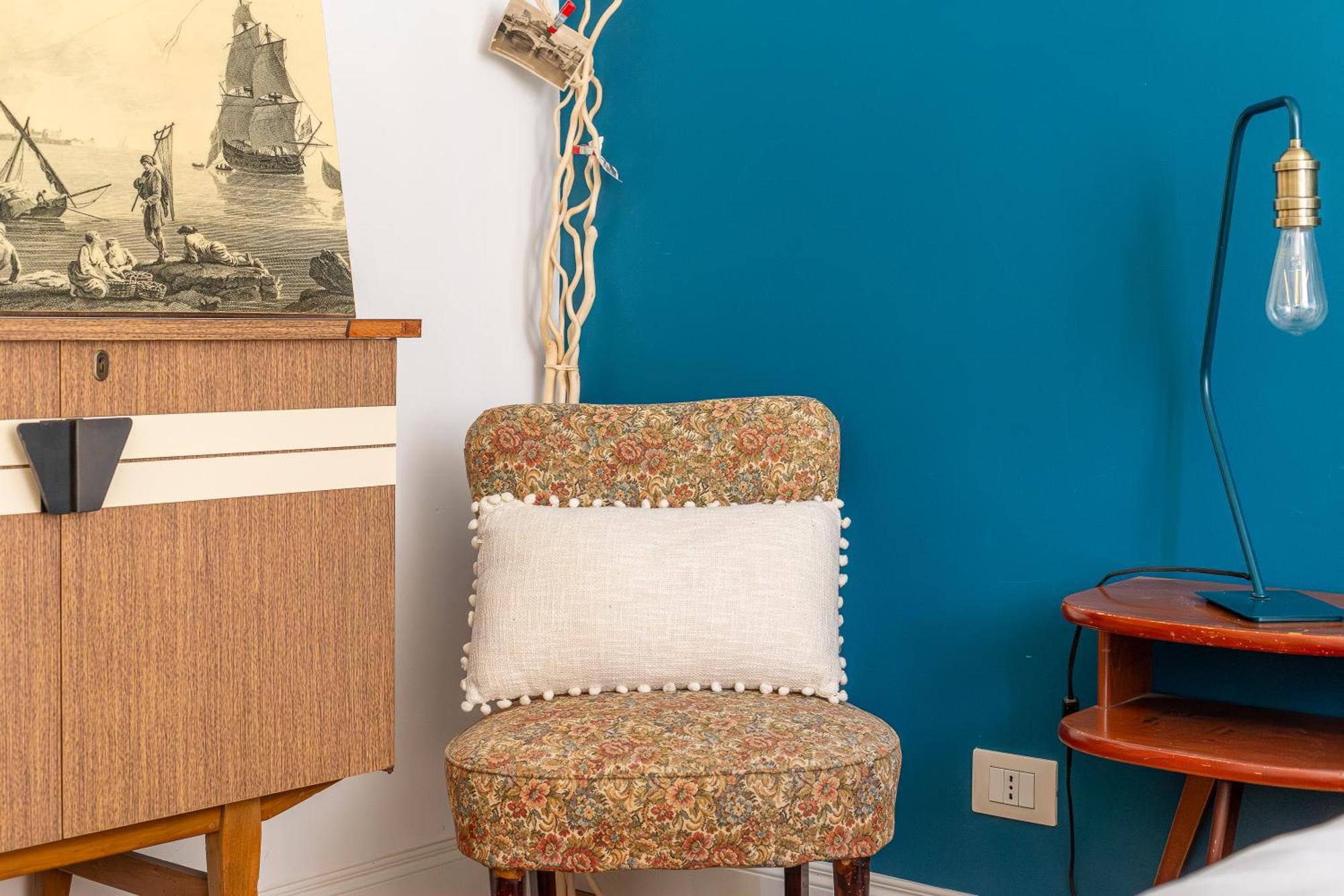Iflat Charming Vintage In Esquilino Apartment Rome